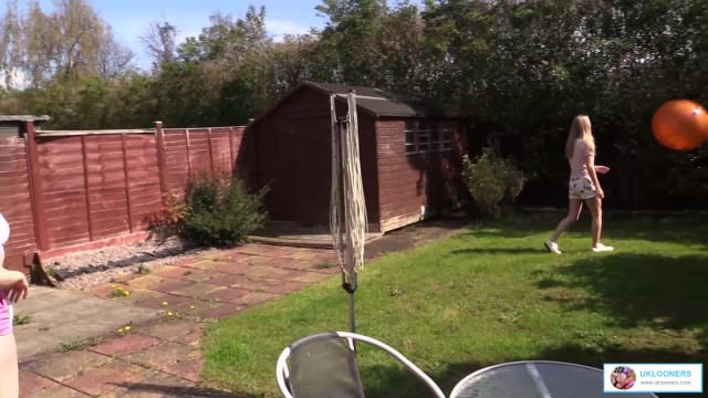 Video_Brook_Chloe_12